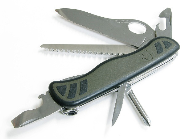 Couteau Suisse Victorinox Trailmaster vert Armée Suisse