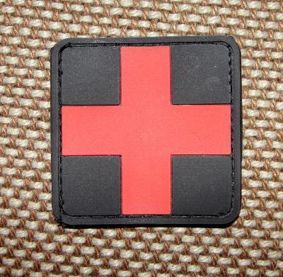 Ecusson patch gomme 3D croix médic