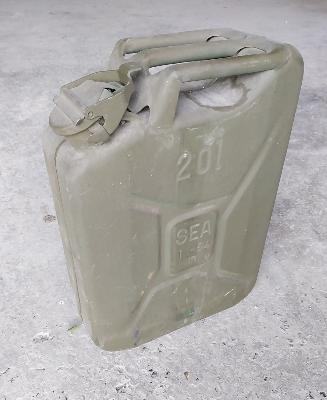 Jerrycan à carburant de 20 litres acier armée Française