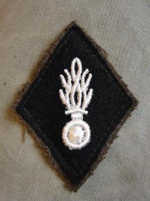 Losange de bras modèle 1945 Gendarmerie Nationale insigne écusson patch