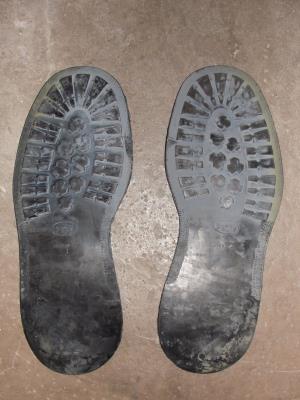Paire de semelles extérieures Pirelli pour rangers ou chaussures cousues